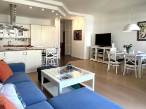 Tranquil Retreat by the Sea with Forest and Park Views, Gdansk